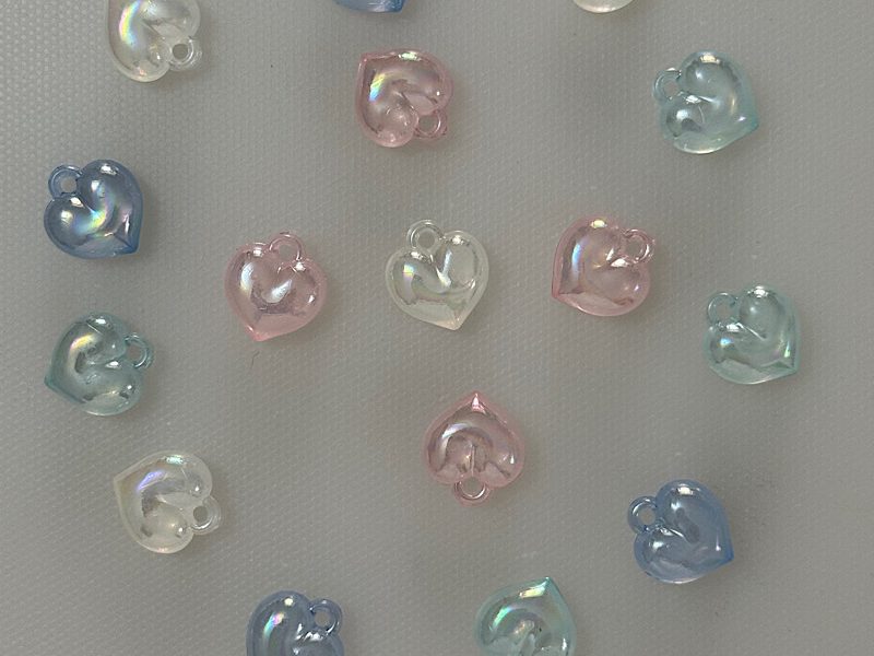 آویز قلب فانتزی پلاستیکی