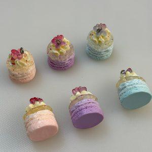 چارم کیک پروانه ای رزینی