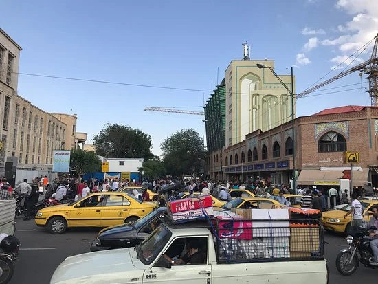 شلوغی بازار بزرگ خرازی